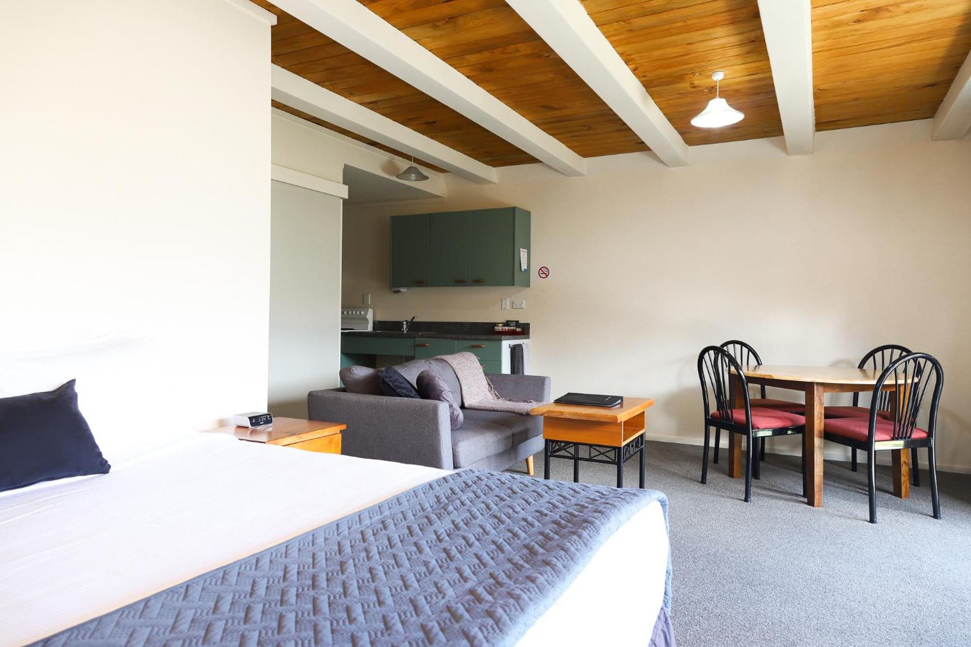 Ride Base Wanaka Apartments 外观 照片
